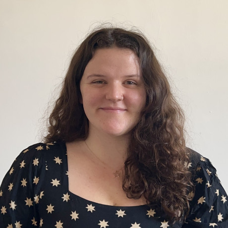 Holly Morris - Student Outreach Officer