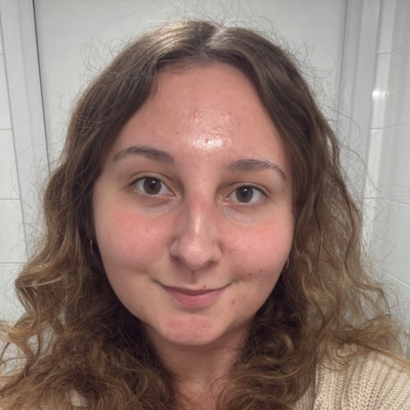 Martyna Smolinska - Communications Officer (Social Media)